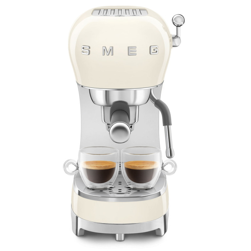Ръчна кафемашина за еспресо Smeg ECF02CREU Ръчна кафемашина за еспресо Smeg ECF02CREU